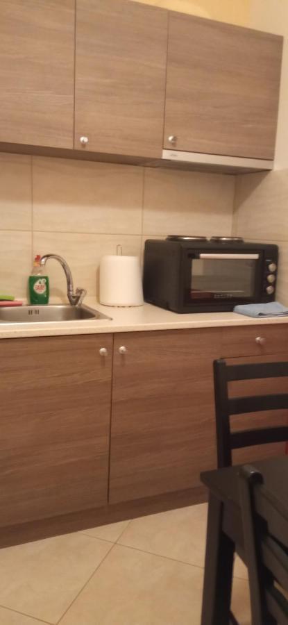 Teo's House 2 *